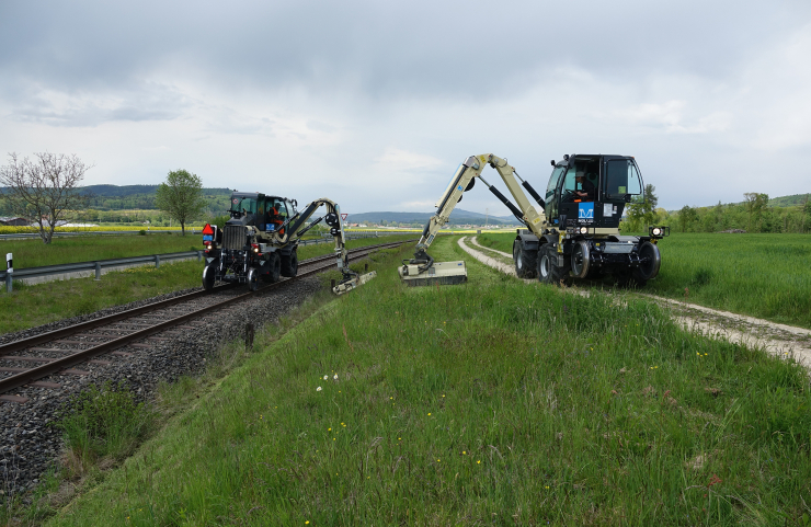 Grünpflege von Schiene und Strasse