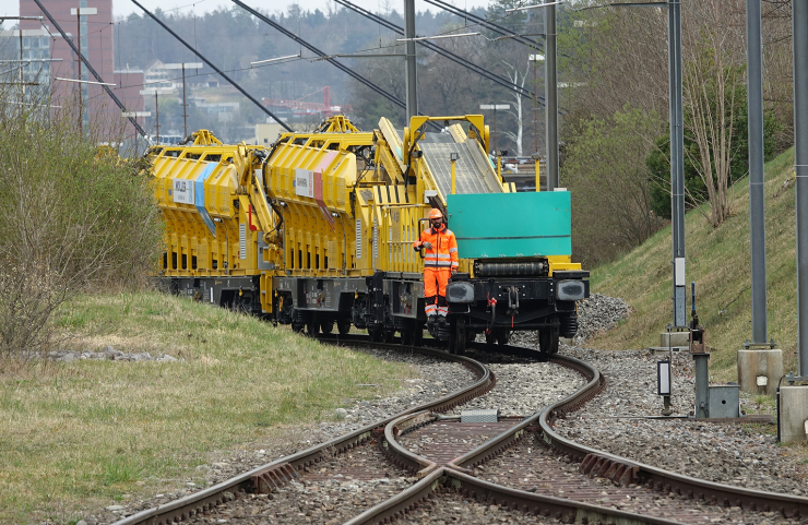 Vermietung von Bahnwagen: Bau- und Baustellenlogistik der Müller Gleisbau AG