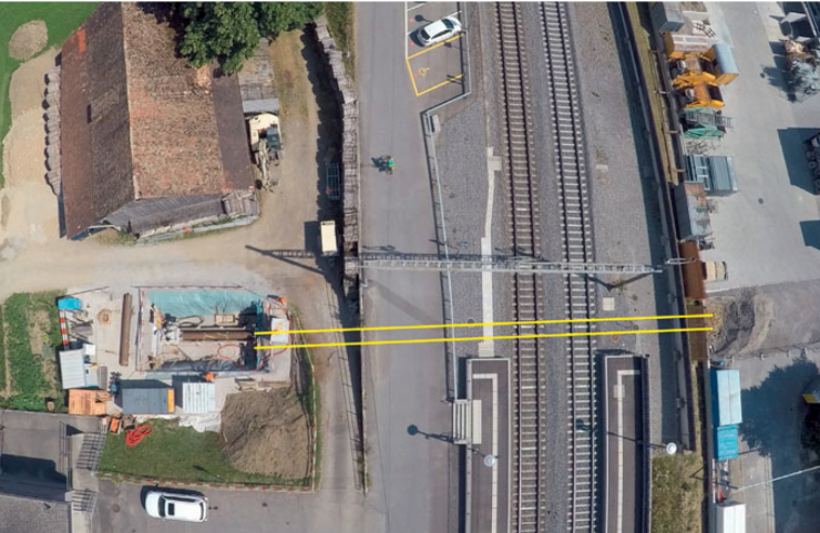 Präzise Zielankunft der beiden Bohrungen unter den Bahngleisen nach der Demontage des Steuerkopfes (Steinen)