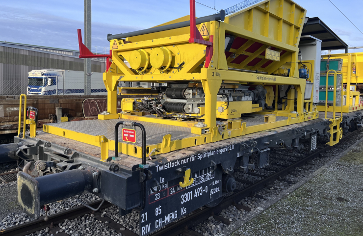 Wollen Sie Fahrzeuge oder Maschinen auf Bahnwagen stellen? Wir sagen Ihnen wie.