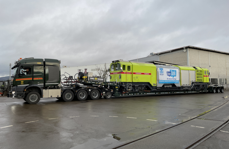 Reibungslos verläuft der Verlad auf den LKW