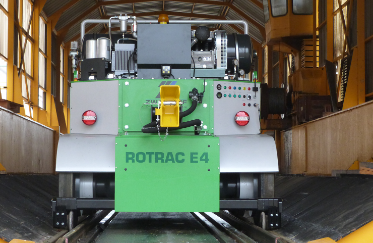 Rotrac E4  bei Debrunner Acifer AG
