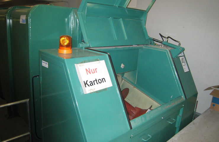 Kartonpresse